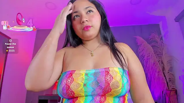 luccia smith online show from 11, 1, 2026