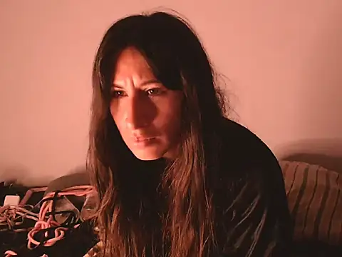 Snapshot of NathaSlave chatting on 10, 11, 2025 NathaSlave online show from 10, 11, 2025