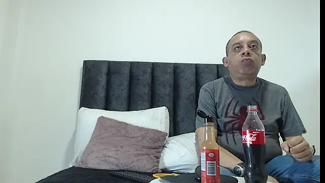 GabrielandAbigail online show from 22, 11, 2025