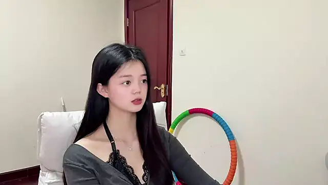 Nicole-13 online show from 8, 4, 2026