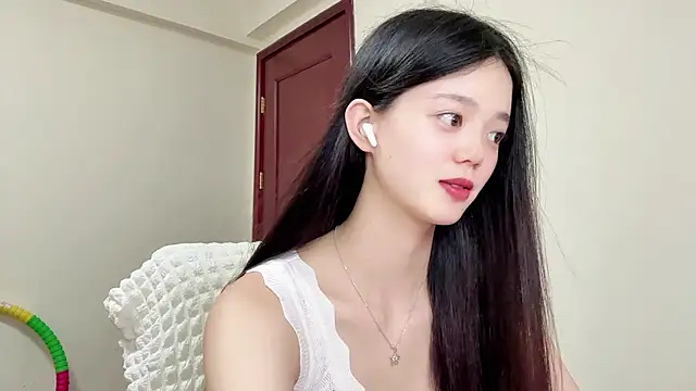 Nicole-13 online show from 5, 7, 2026