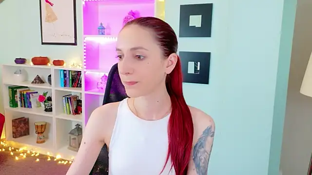 Julia Jae online show from 15, 6, 2026