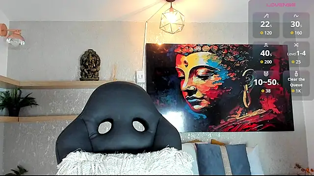 aitana baker  online show from 24, 4, 2026