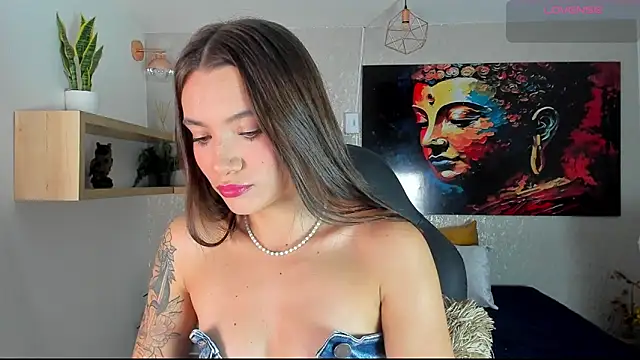 aitana baker  online show from 12, 6, 2026