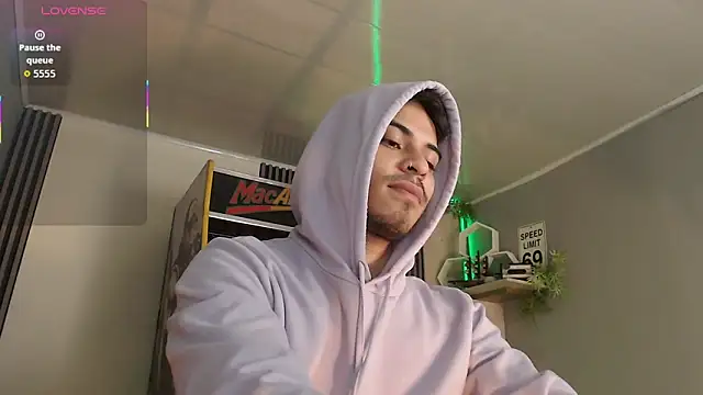 Bastian MCcormick online show from 13, 10, 2025