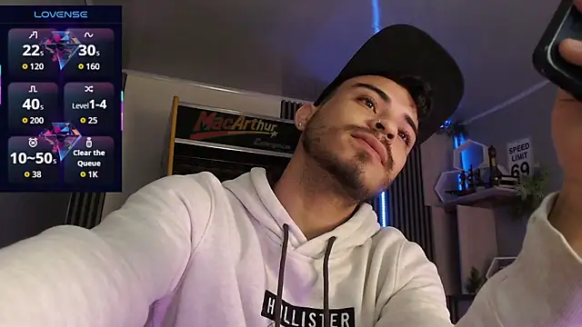 Bastian MCcormick online show from 21, 12, 2025