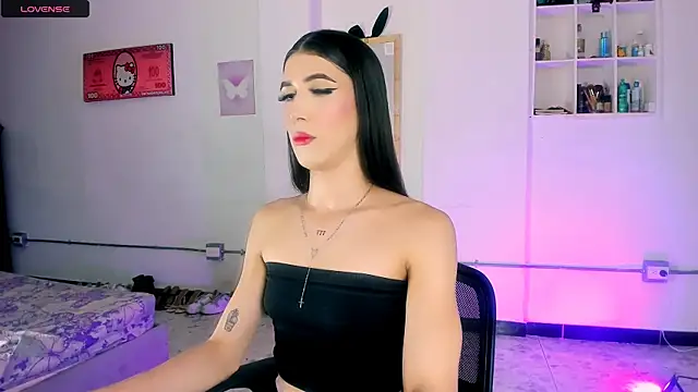 fhalon foxxxys  online show from 12, 7, 2026