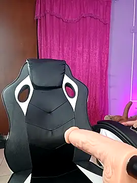 LunaaRosse online show from 1, 12, 2025