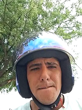 Snapshot of Joel4518 chatting on 11, 4, 2026 Joel4518 online show from 11, 4, 2026