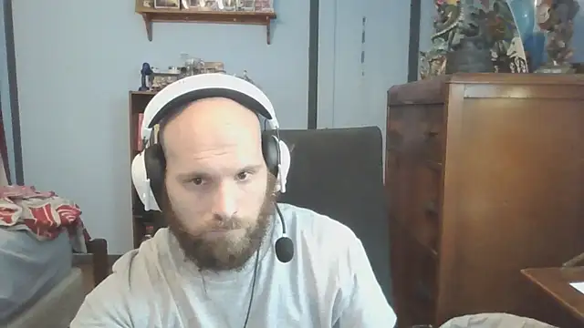 Snapshot of PDrents chatting on 24, 10, 2025 PDrents online show from 24, 10, 2025