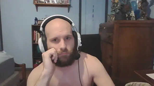 Snapshot of PDrents chatting on 20, 10, 2025 PDrents online show from 20, 10, 2025