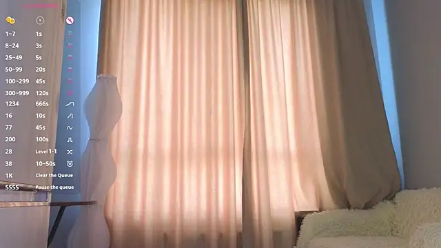 Snapshot of lunajii chatting on 19, 5, 2026 lunajii online show from 19, 5, 2026