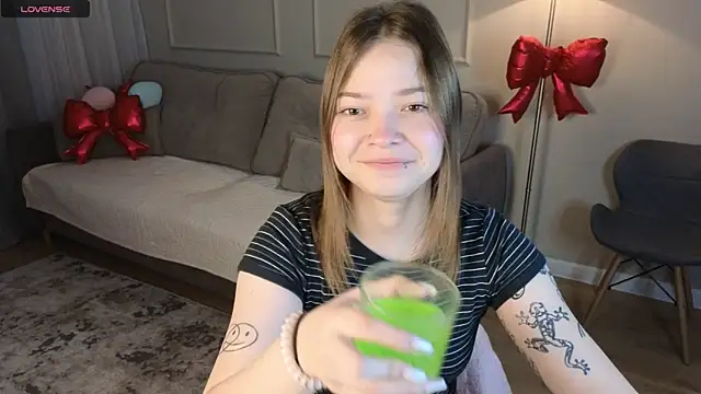 patriciapink online show from 30, 3, 2026