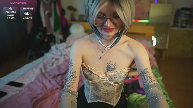 Dia Angel online show from 13, 4, 2026