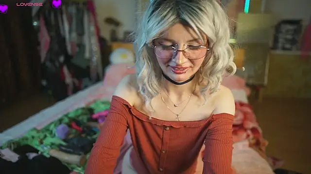 Dia Angel online show from 24, 4, 2026