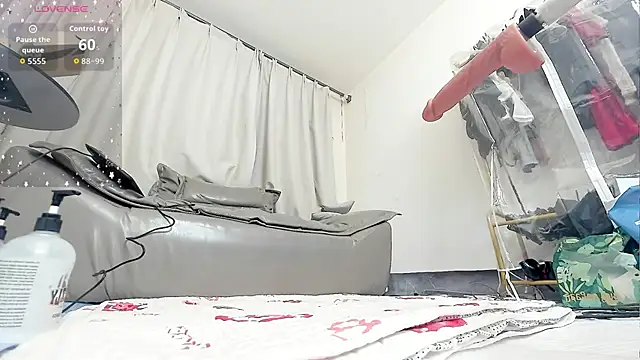 fox-yiyi online show from 24, 2, 2026