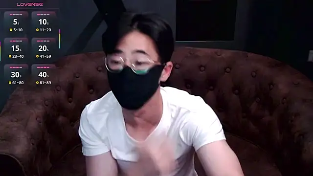 asiantwinkz online show from 1, 5, 2026