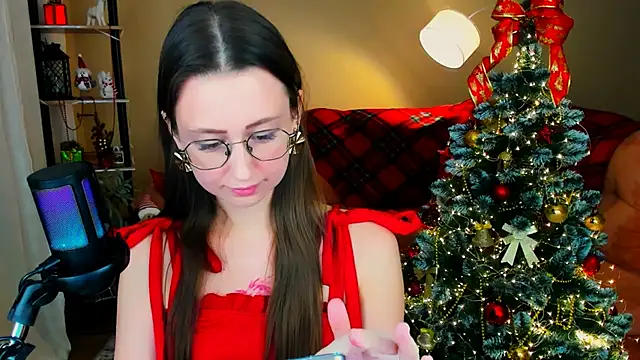 YourLovellyStory online show from 22, 12, 2025