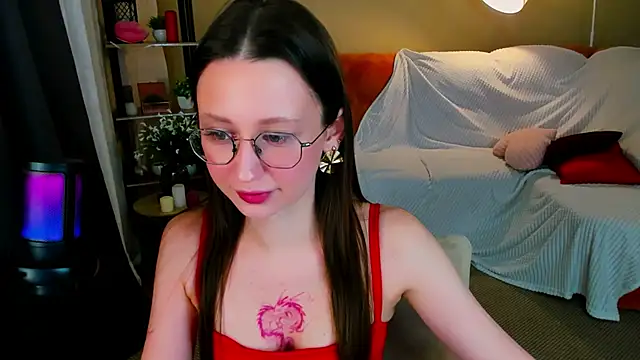 YourLovellyStory online show from 21, 2, 2026