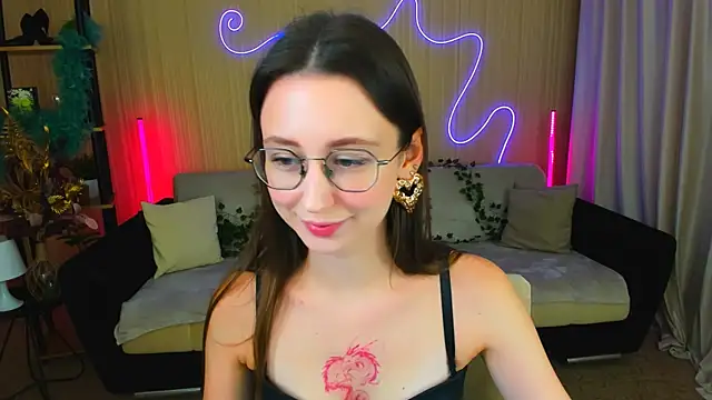 YourLovellyStory online show from 17, 11, 2025