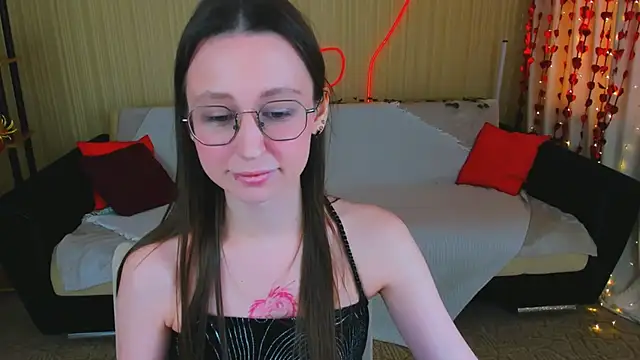 YourLovellyStory online show from 14, 3, 2026