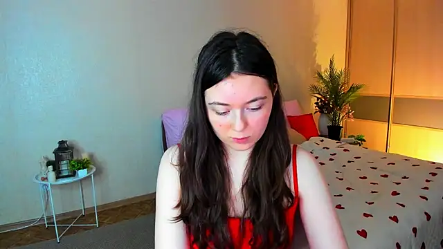 AlluringLookk online show from 7, 7, 2026