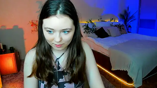 Snapshot of AlluringLookk chatting on 26, 11, 2025 AlluringLookk online show from 26, 11, 2025