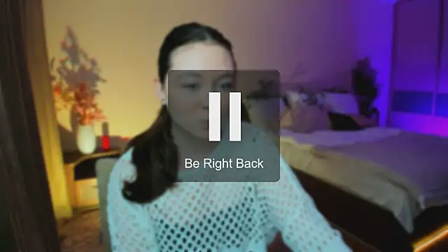 Snapshot of AlluringLookk chatting on 12, 11, 2025 AlluringLookk online show from 12, 11, 2025