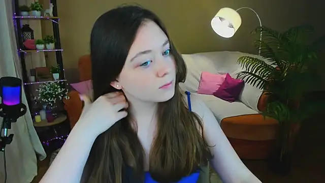 AlluringLookk online show from 14, 1, 2026