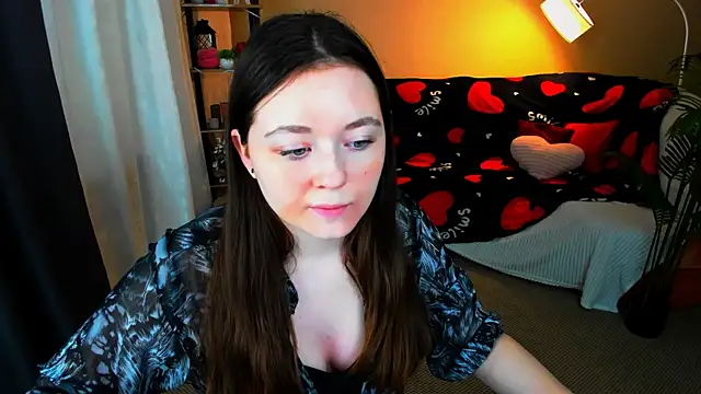 AlluringLookk online show from 10, 2, 2026