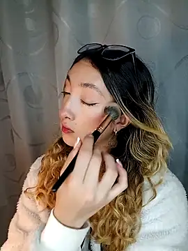 LauMiller online show from 21, 11, 2025