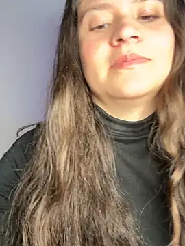 Snapshot of Emilyybennet_ chatting on 3, 7, 2026 Emilyybennet online show from 3, 7, 2026