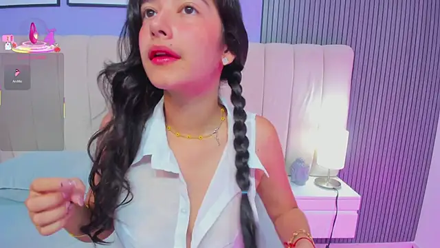 Snapshot of Ivy_petit chatting on 22, 7, 2026 Ivy petit online show from 22, 7, 2026