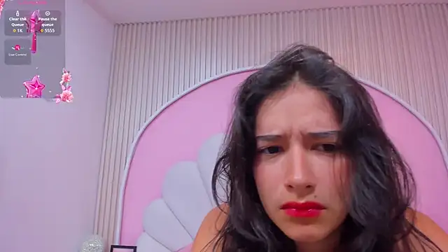 Snapshot of Ivy_petit chatting on 11, 6, 2026 Ivy petit online show from 11, 6, 2026