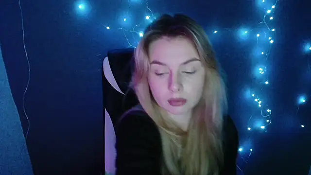 AngelicaHollywood online show from 20, 11, 2025