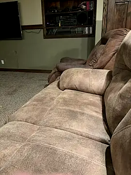 Snapshot of herguiltypleasure chatting on 4, 11, 2025 herguiltypleasure online show from 4, 11, 2025