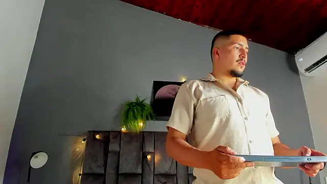 MrFox   online show from 3, 3, 2026