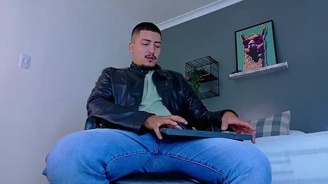 MrFox   online show from 6, 3, 2026