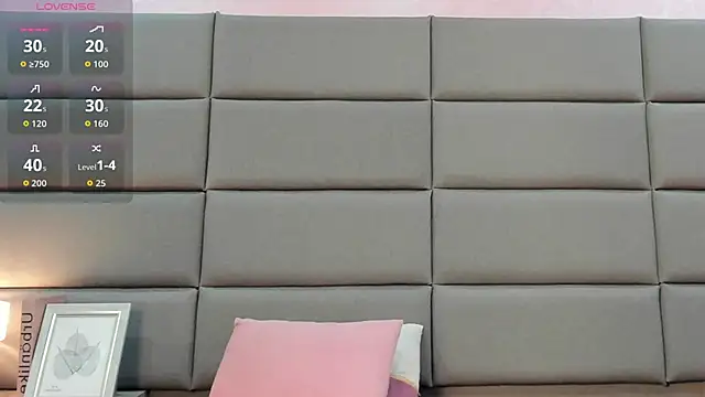 Emilia Bons online show from 12, 3, 2026