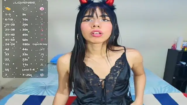 Snapshot of ANGELIC_ALLEN chatting on 13, 10, 2025 ANGELIC ALLEN online show from 13, 10, 2025