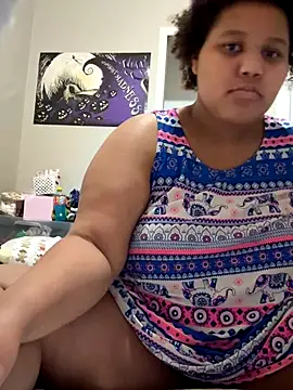 chocolate bella online show from 3, 11, 2025