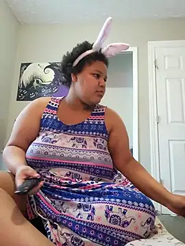 chocolate bella online show from 5, 4, 2026