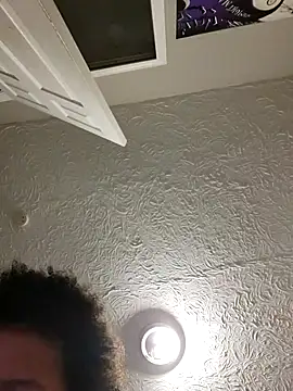 chocolate bella online show from 9, 4, 2026