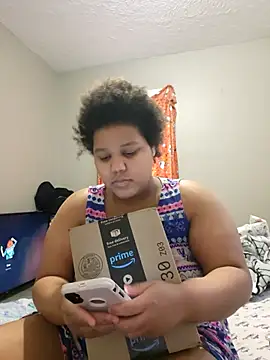 chocolate bella online show from 7, 1, 2026