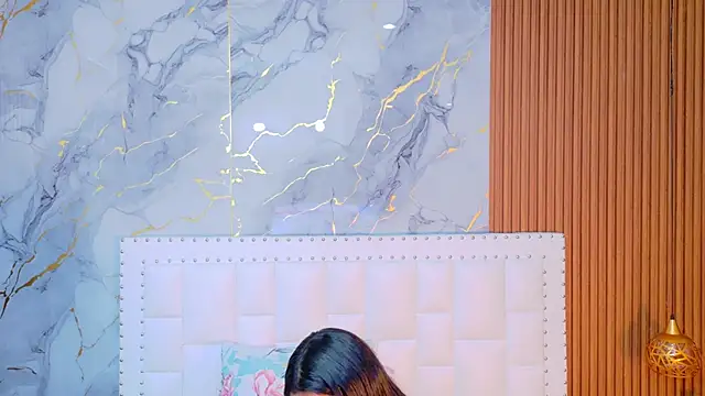 Snapshot of curvybrunnett chatting on 9, 11, 2025 curvybrunnett online show from 9, 11, 2025