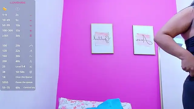 Snapshot of curvybrunnett chatting on 14, 9, 2025 curvybrunnett online show from 14, 9, 2025
