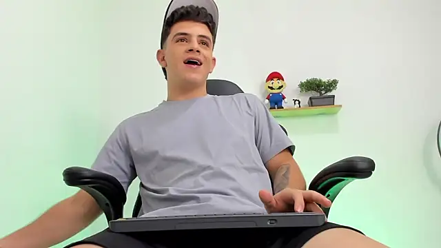 Mikecooper online show from 18, 1, 2026