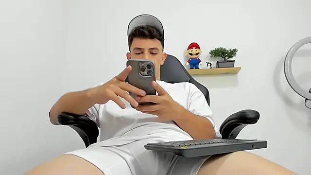 Mikecooper online show from 9, 10, 2025