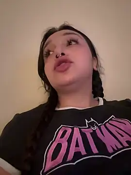 Snapshot of CharmingMaddie chatting on 23, 5, 2026 CharmingMaddie online show from 23, 5, 2026