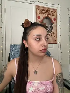 CharmingMaddie online show from 18, 4, 2026